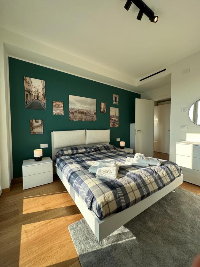 Torre Milano - Luxury Modern Flat Rooftop&Pool Εξωτερικό φωτογραφία