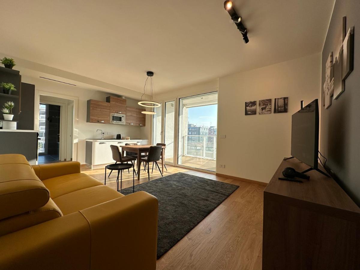 Torre Milano - Luxury Modern Flat Rooftop&Pool Εξωτερικό φωτογραφία